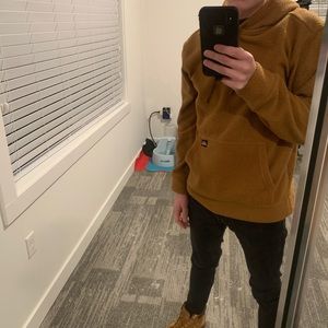 Sherpa / fuzzy sweatshirt